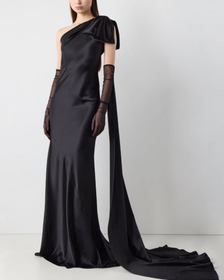 Alejandra Alonso Rojas Bow Gown - Image 1