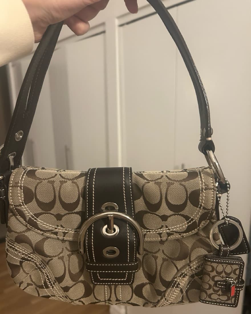 Vintage Coach Shoulder bag - Image 2
