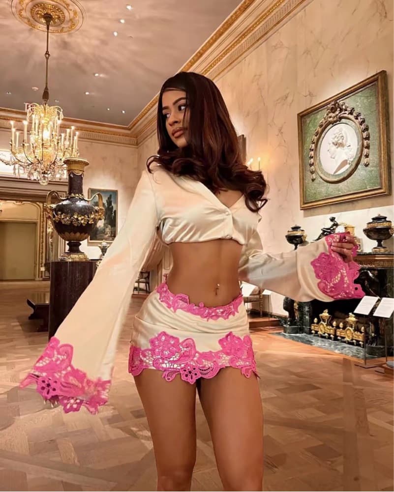 Meshki Niamh White Pink Skirt Set XS/S - Image 2