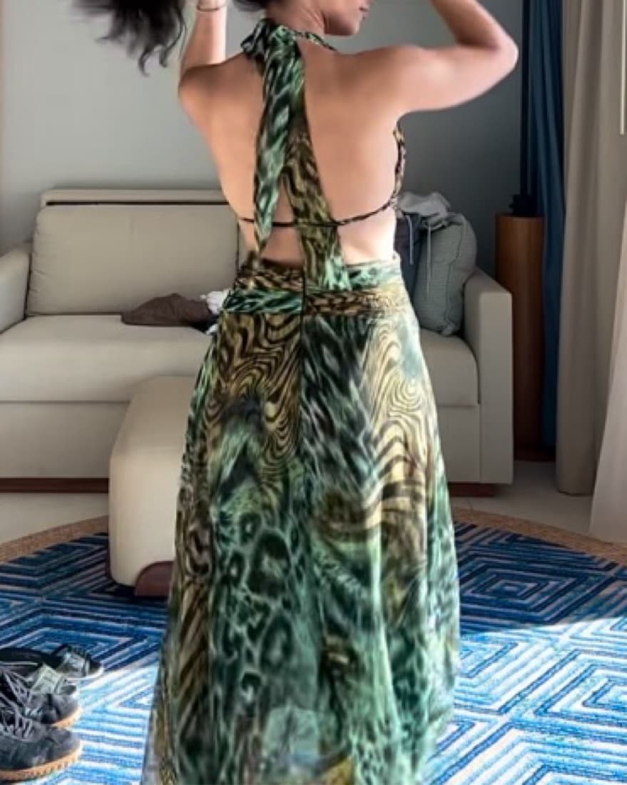 Abstract Green Gown Leapord Print  - Image 2