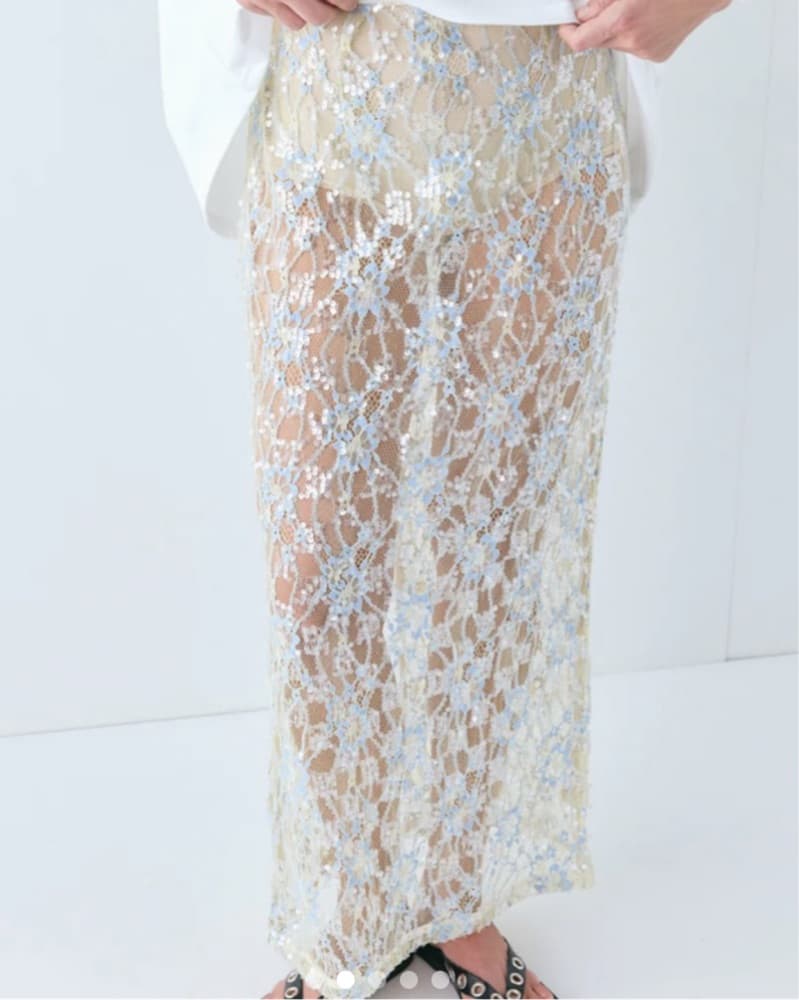 VRG GRL Sequin skirt - Image 1