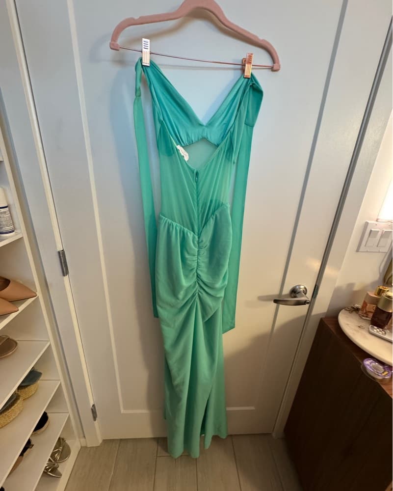 Elegant Mint Green Halter Maxi Dress - Image 4
