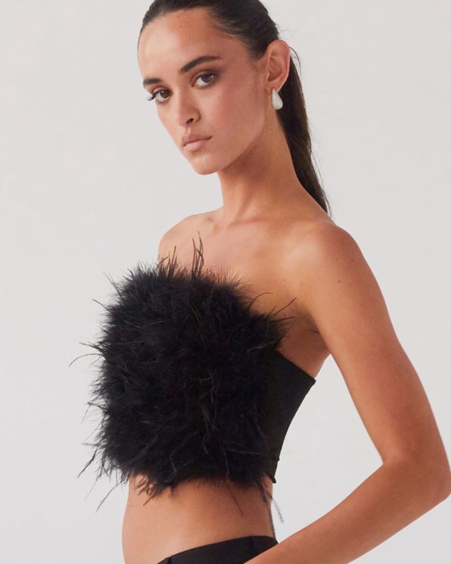Feather Top!! - Image 2