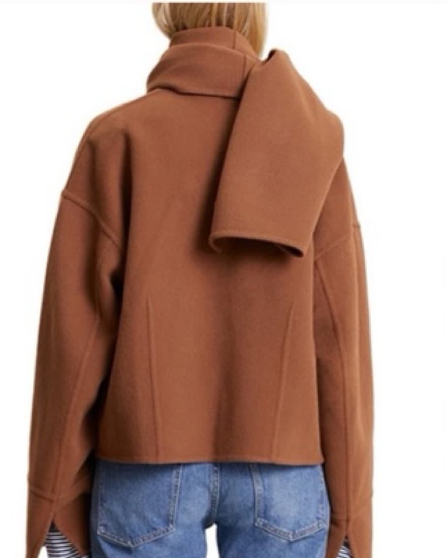 Chic Scarf Coat House Of Harlow - Image 5