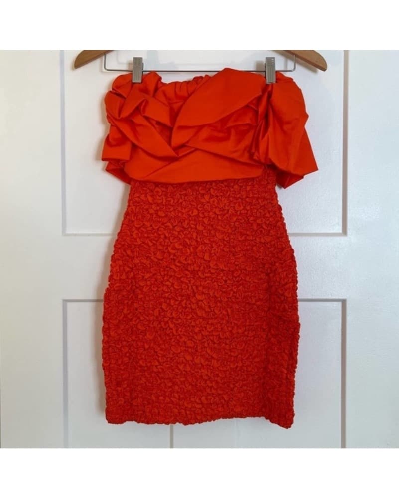 Vibrant Ruffled Bodycon Popcorn Dress - Image 3