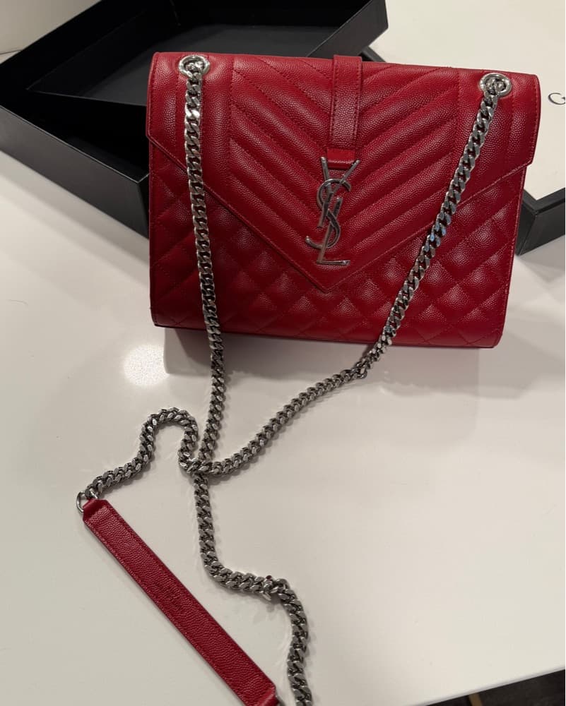 Luxurious Saint Laurent Chevron Quilted Leather Bag - Image 3