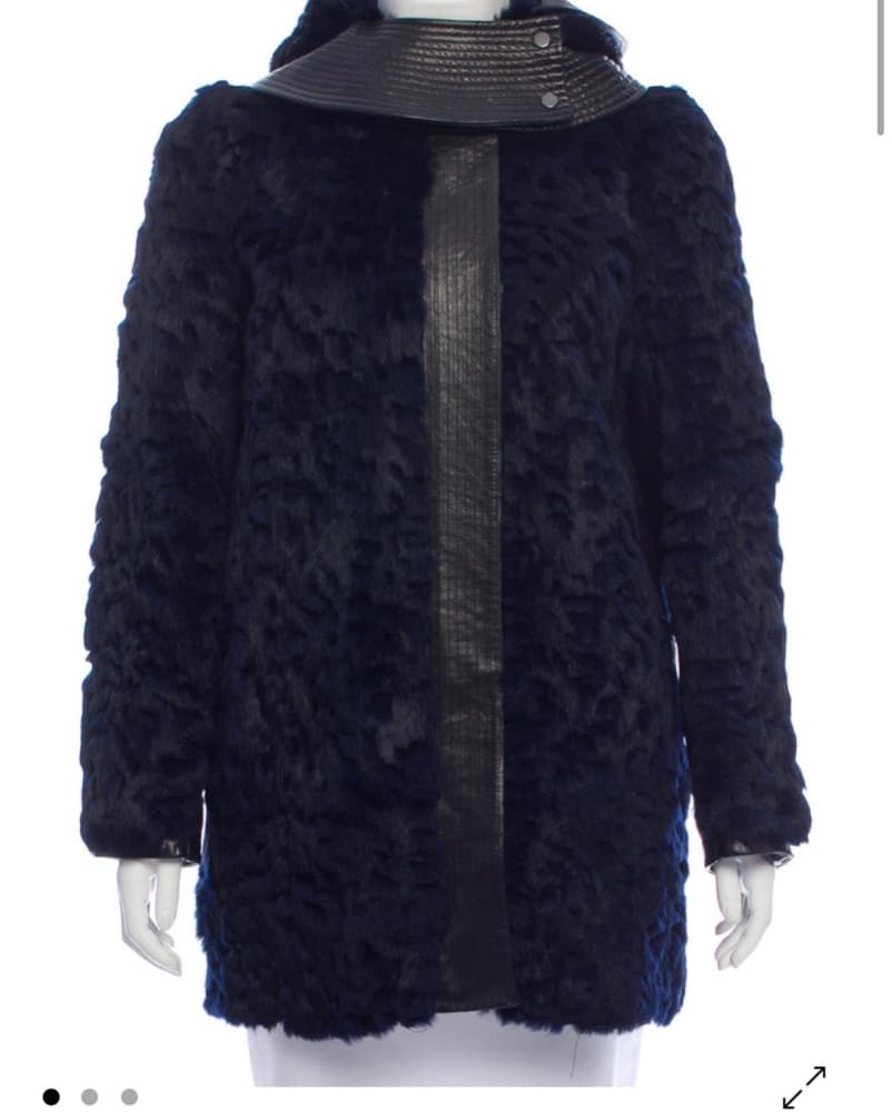 Luxurious Fur Coat - RABBIT - Image 1