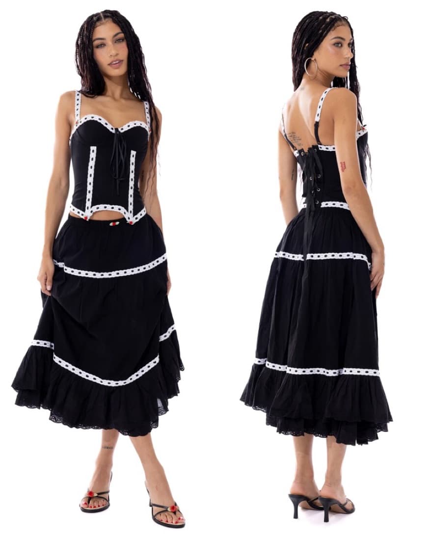 Kitteny Black Corset & Peasant Skirt - Image 1