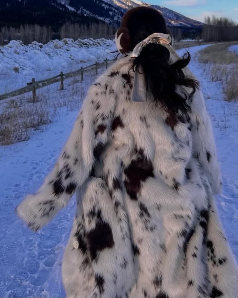 Cozy Faux Fur Winter Coat - Image 3