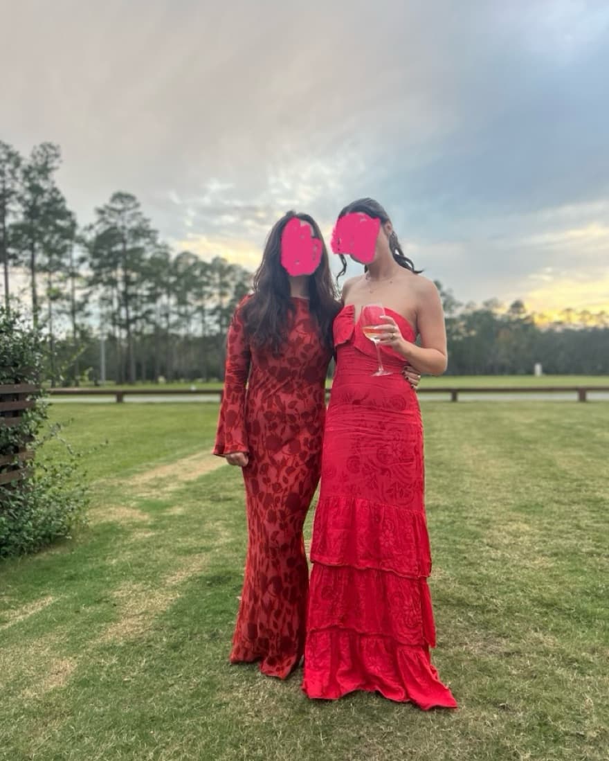 Red Realisation Gia - Image 2