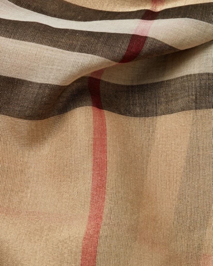 Burberry Scarf - Image 4