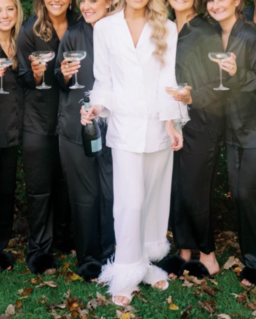 Sleeper White Feather PJ set - Image 3