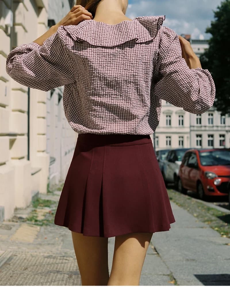 ZARA Pleated Burgundy Skirt - Image 3