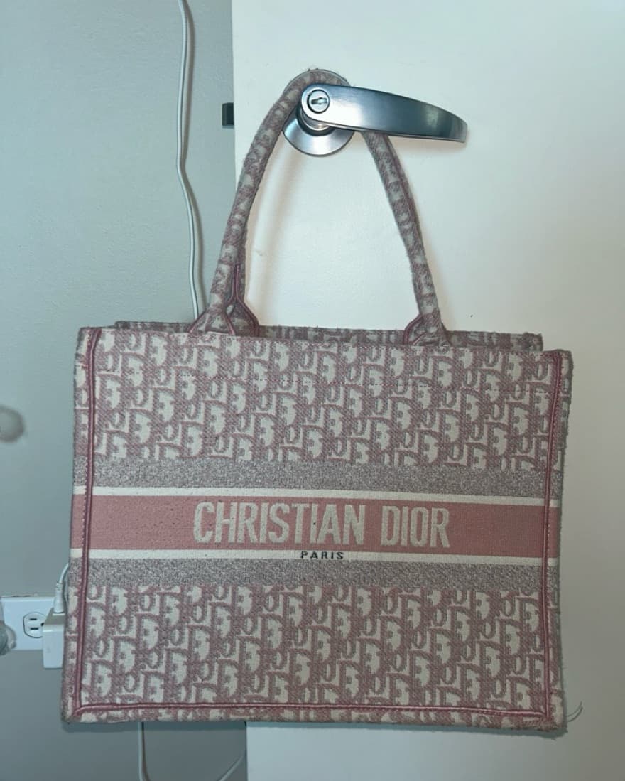 Chic Christian Dior Tote Bag - Image 2