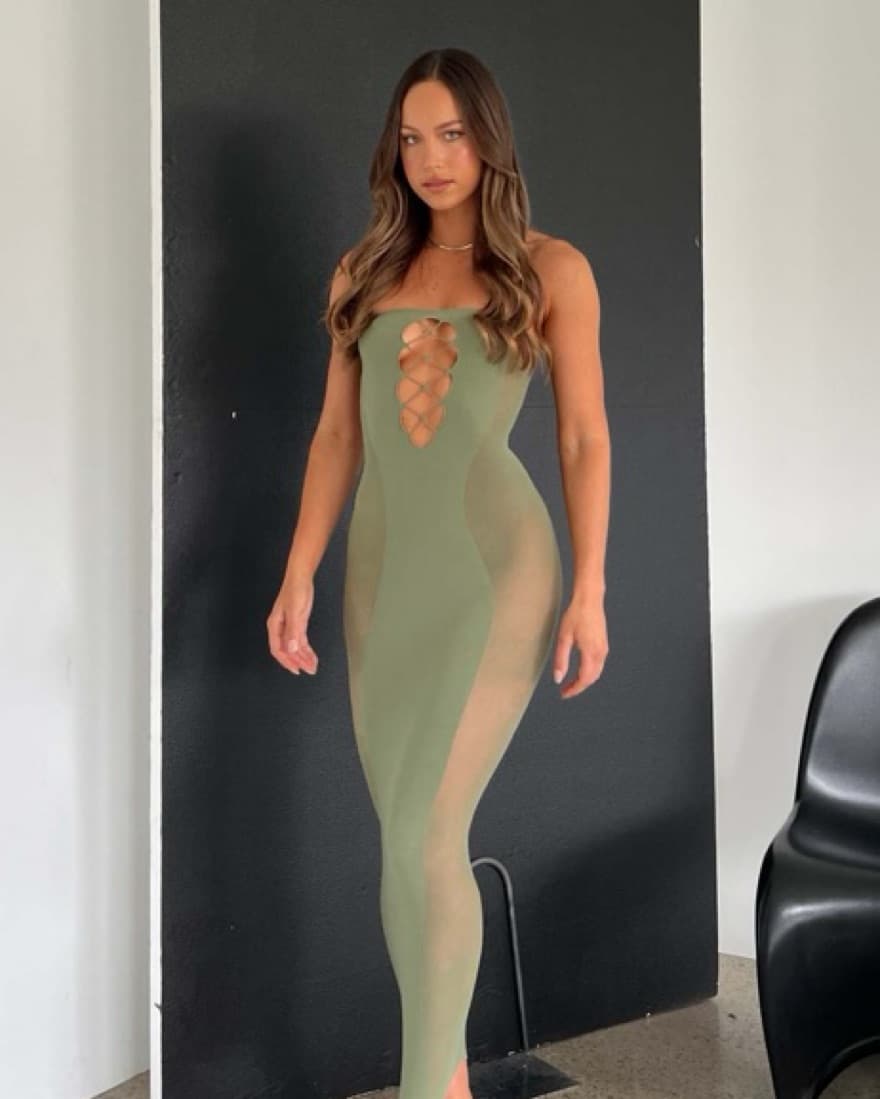 Whitefox Bodycon Midi Dress - Image 2