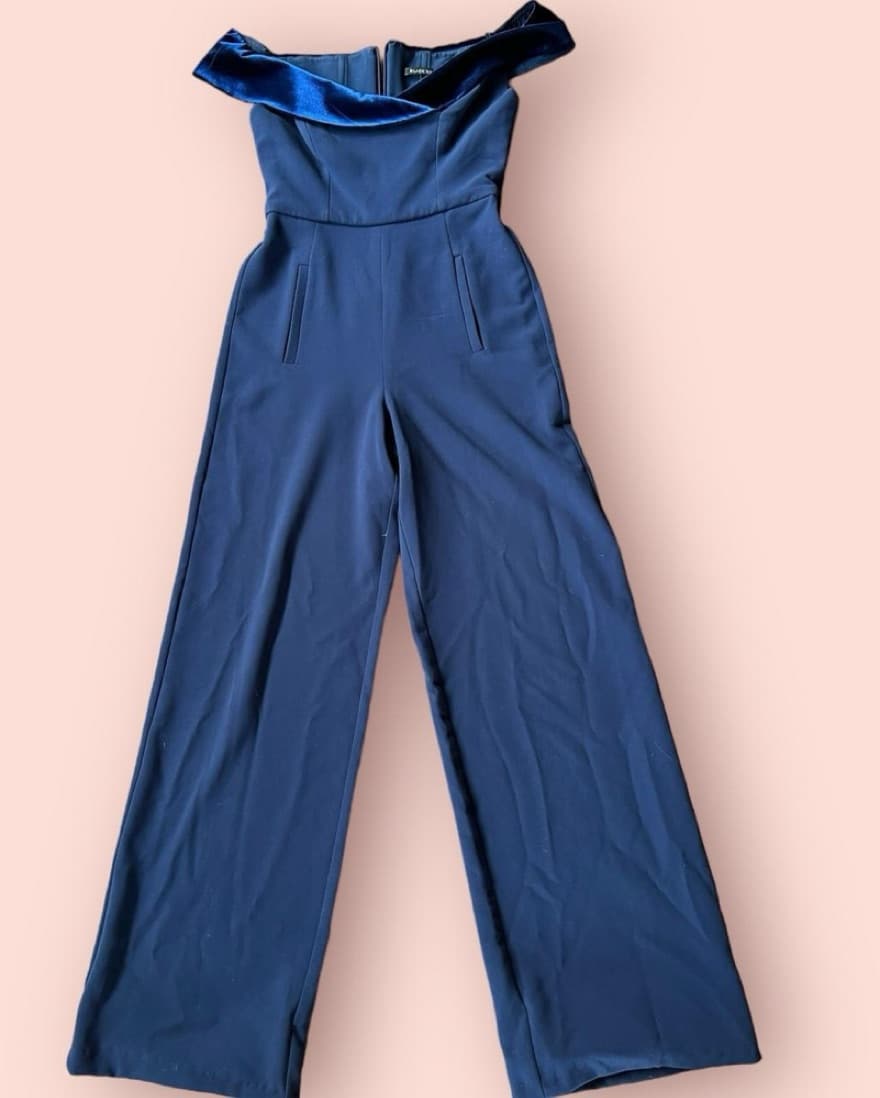 BLACK HALO YOLI VELVET TRIM JUMPSUIT - Image 5
