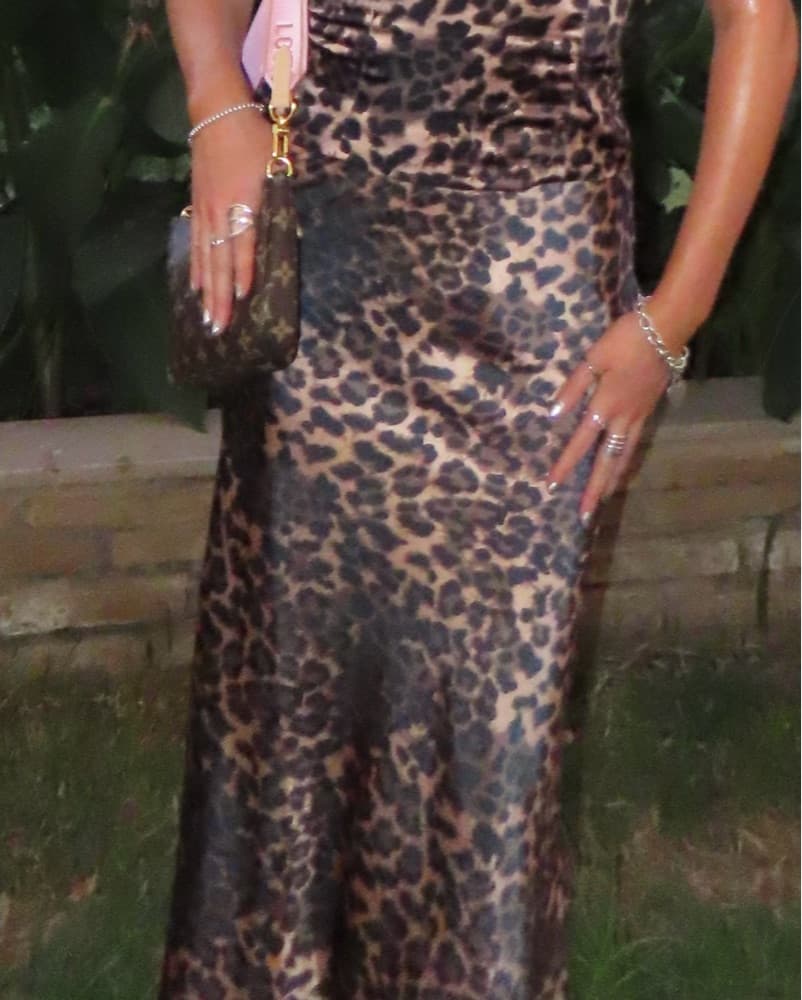 Captivating Leopard Print Midi Dress - Image 2