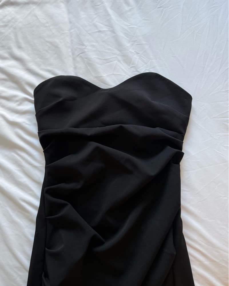 Zara Strapless Ruched Dress - Image 4