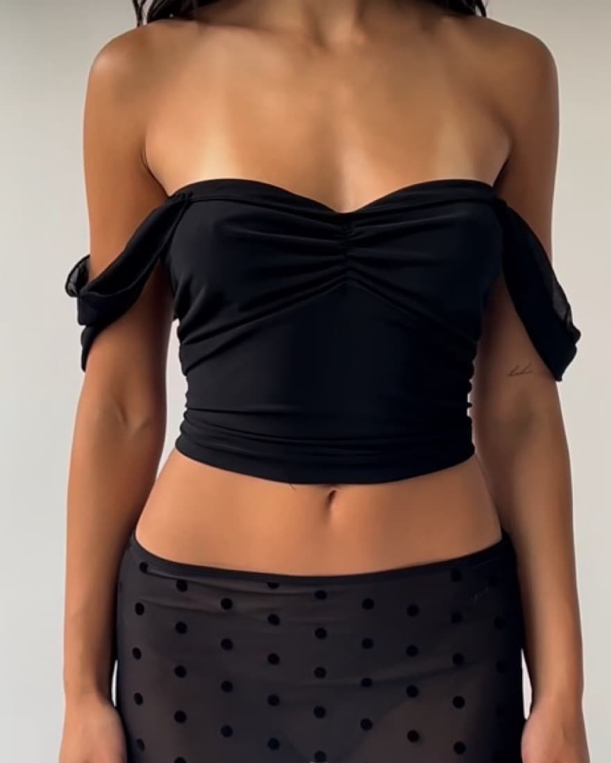 Bella Venice frilly top (unreleased) - Image 1