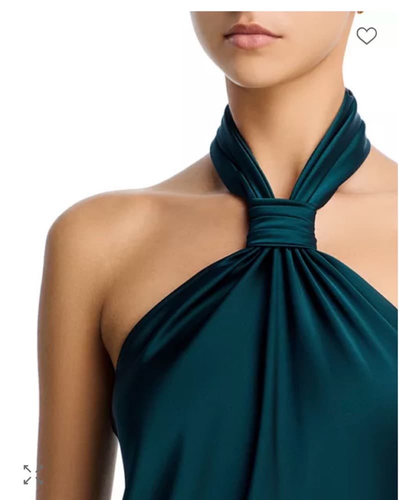 Aqua BloomingElegant Emerald Halter Gown - Image 3