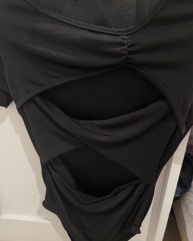 Elegant Black Twist-Front Blouse/body - Image 1