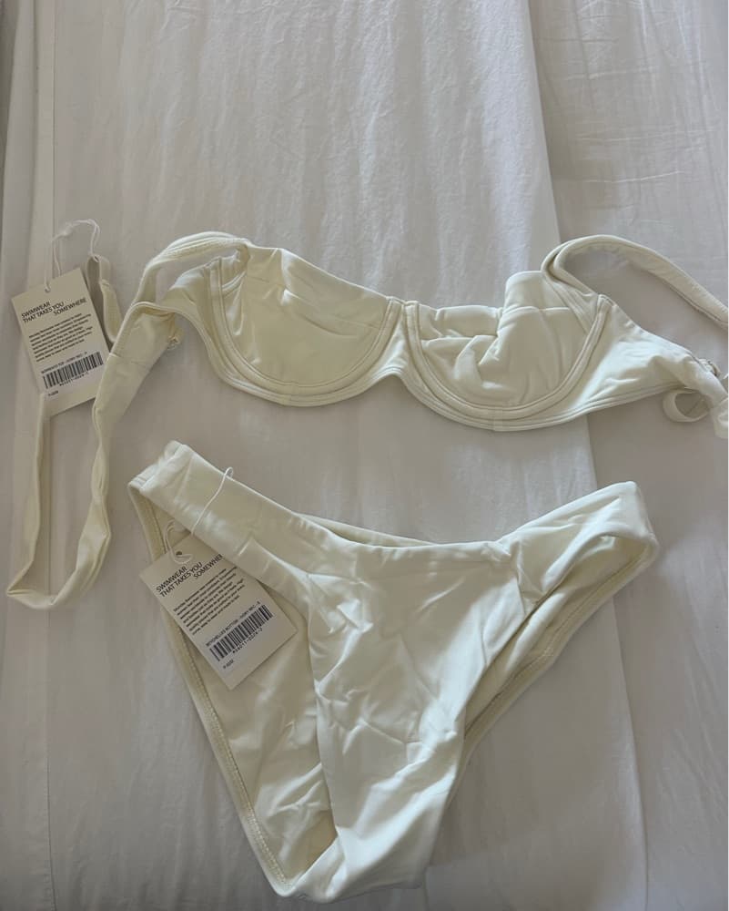 Monday Swim Sorrento Top & Seychelle Bot - Image 2