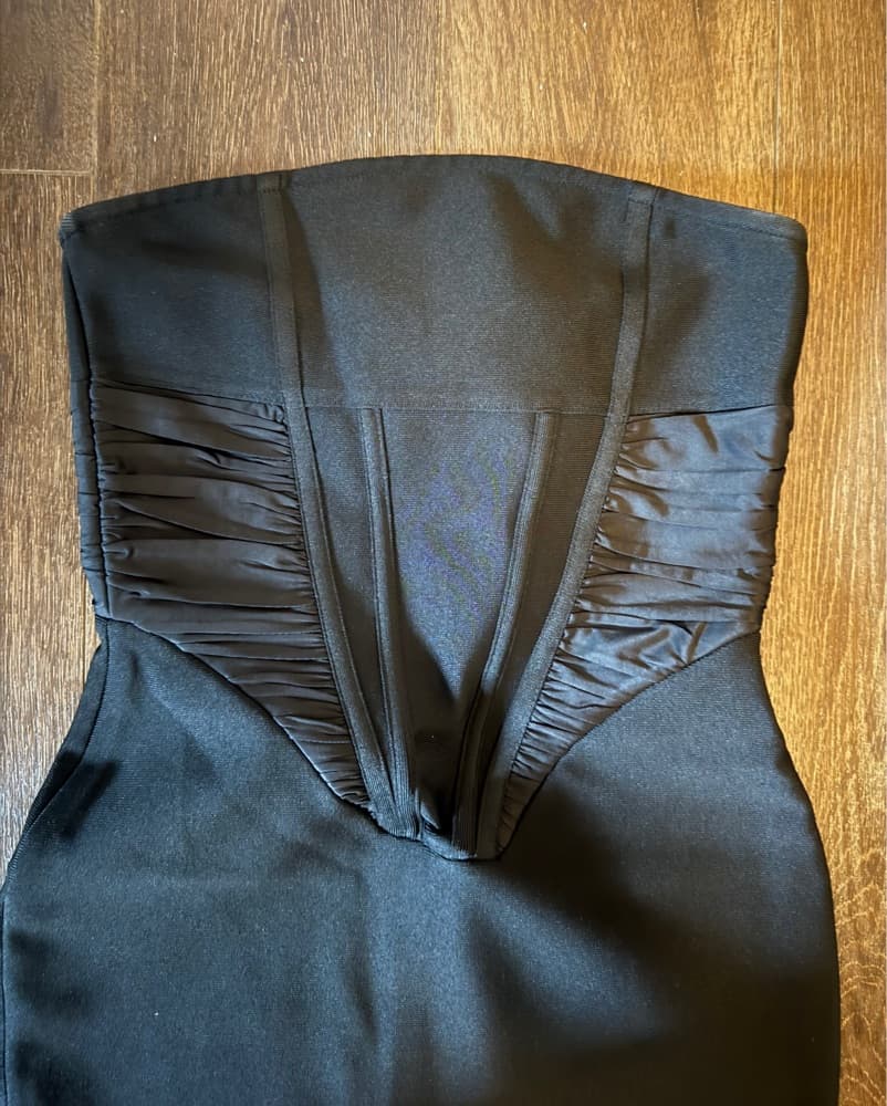 Chic Strapless Corset Top Black Dress - Image 2