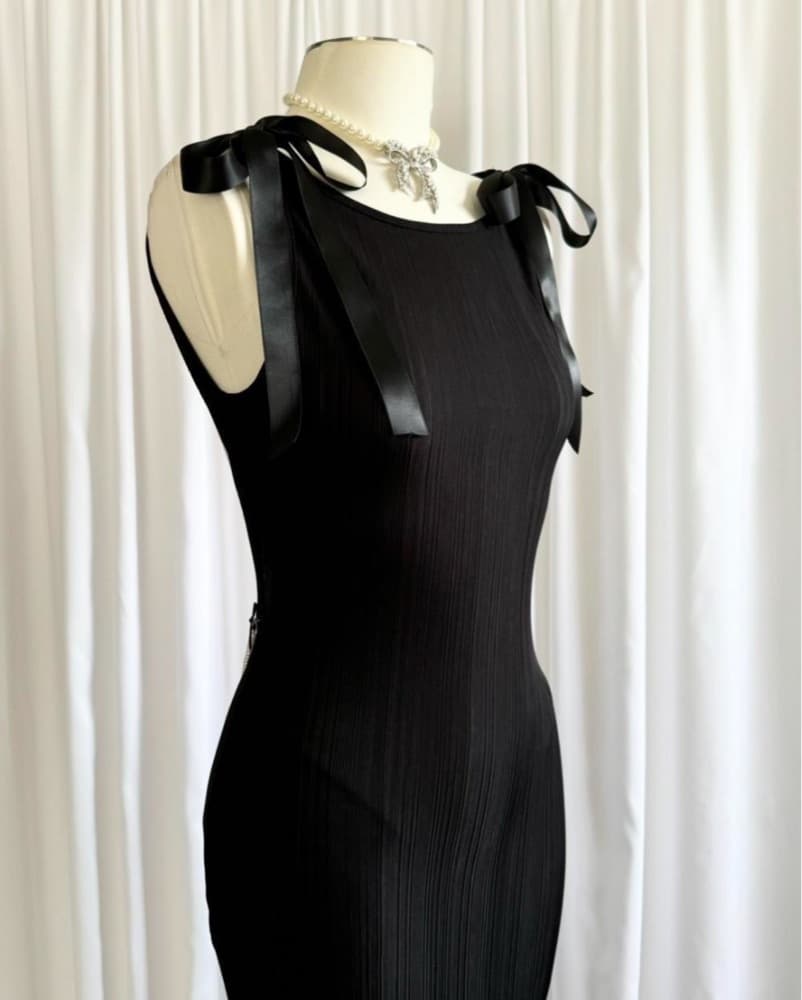 Black Low Back Pearl Cross Maxi Dress - Image 2