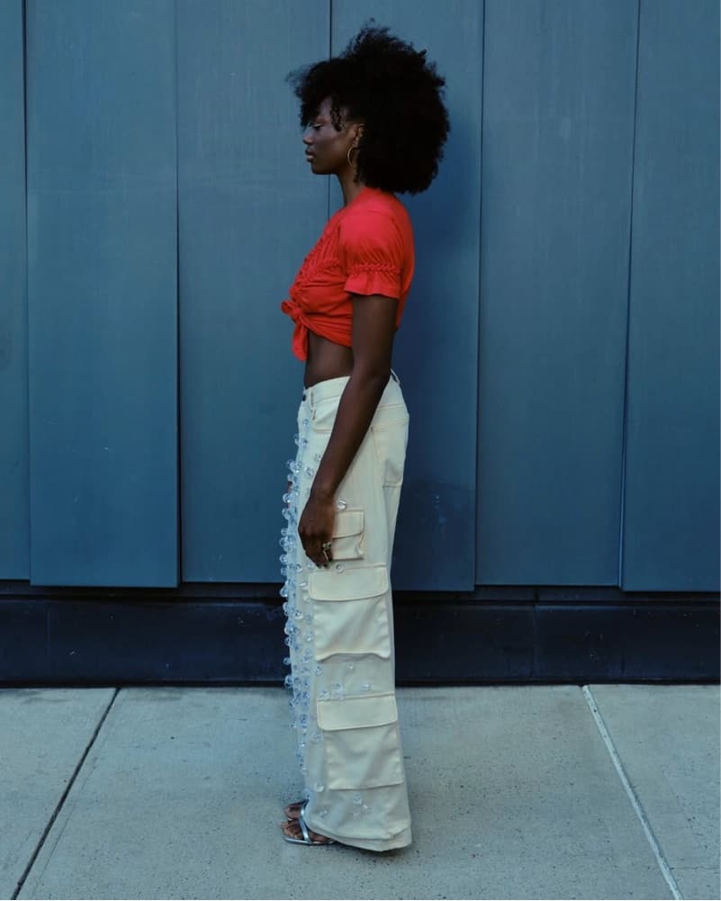 Bobble embroidered cargo jean - Image 2