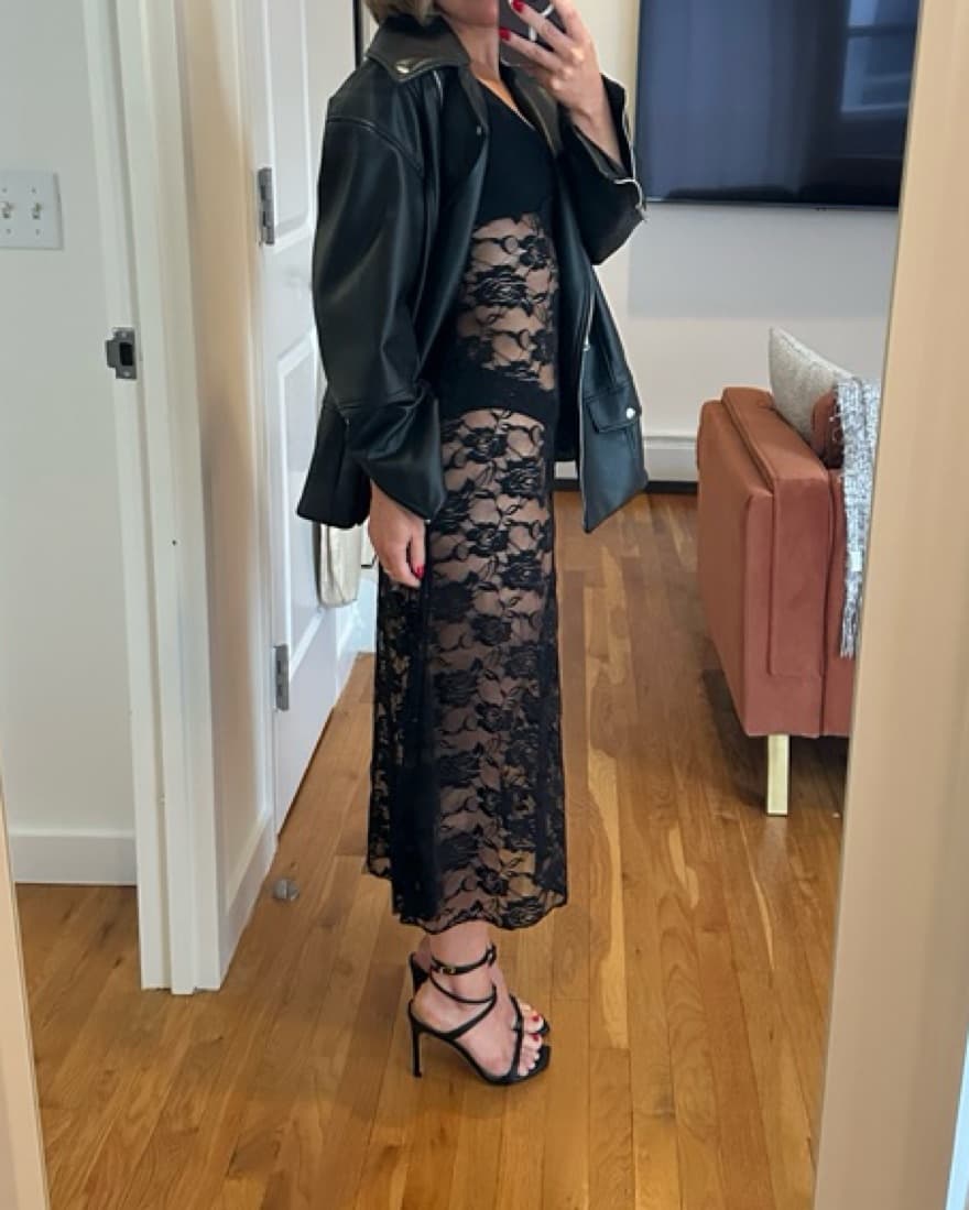 Indah Amara Lace Midi Dress - Image 1
