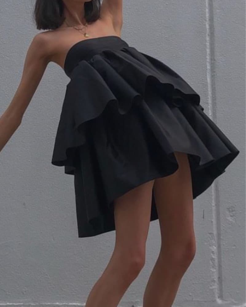 Elegant Black Mini Dress - Image 2