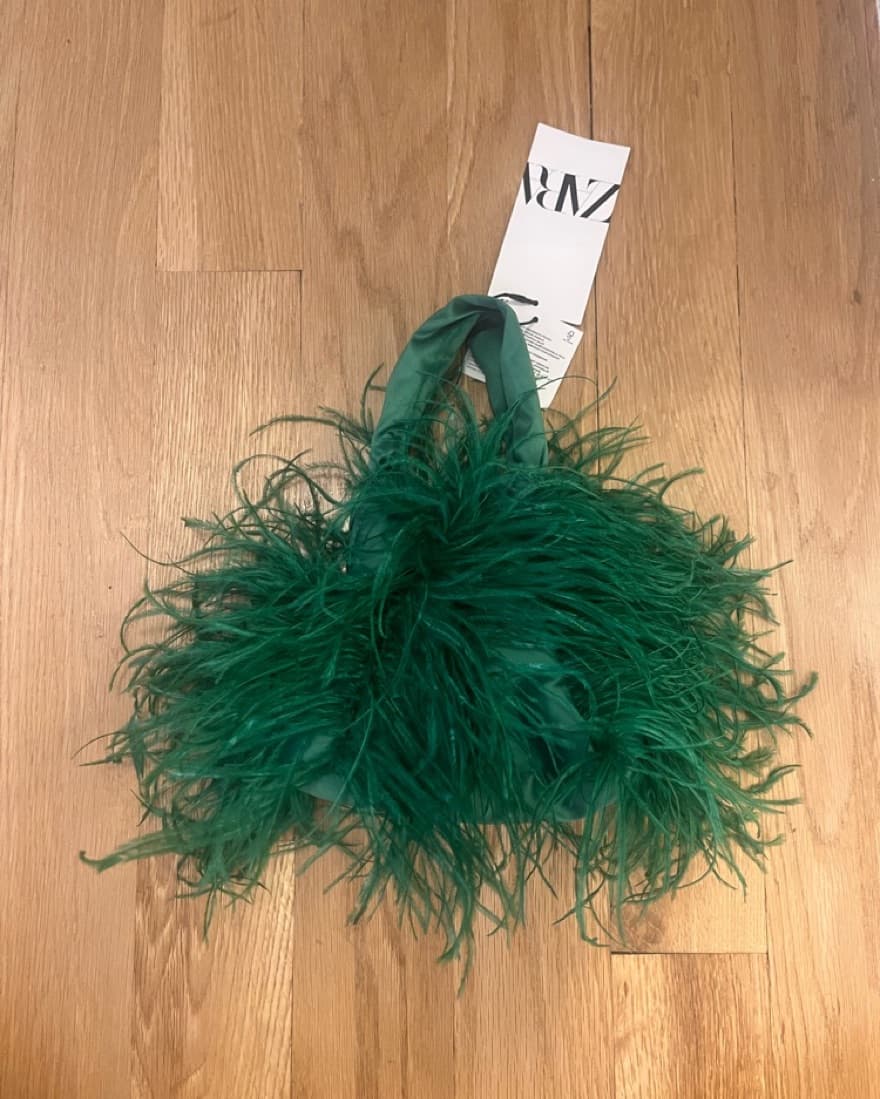 green feather bag  - Image 3