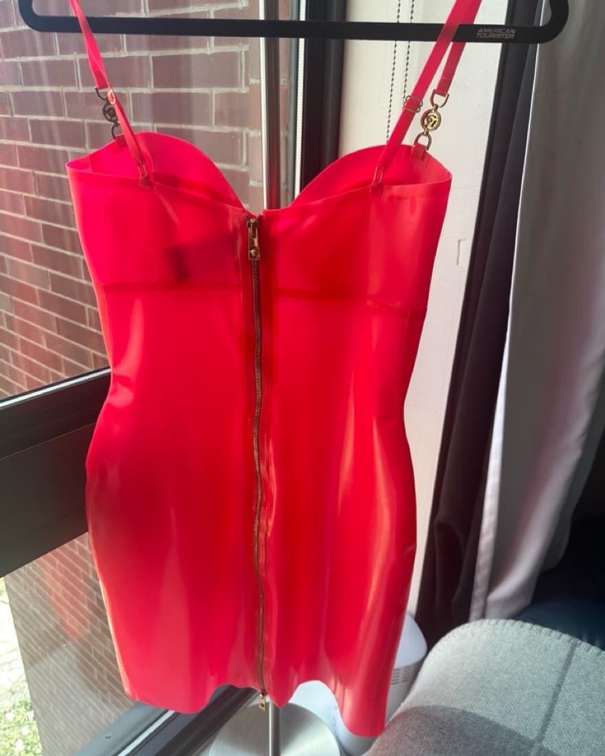 Versace Mini Latex Dress Size 6 IT 40  - Image 4