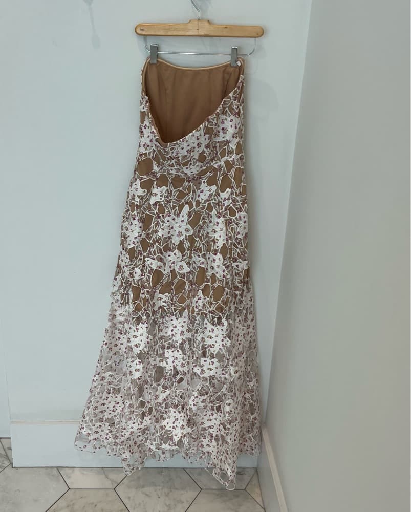Elliatt Connection Maxi Dress Size Small - Image 3
