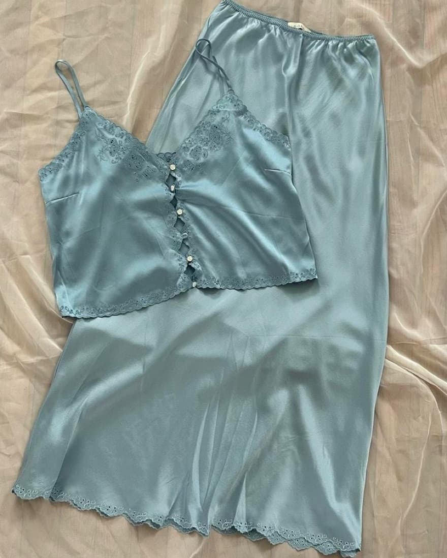 DOÈN Hailey Bieber Elowen Skirt - Image 3