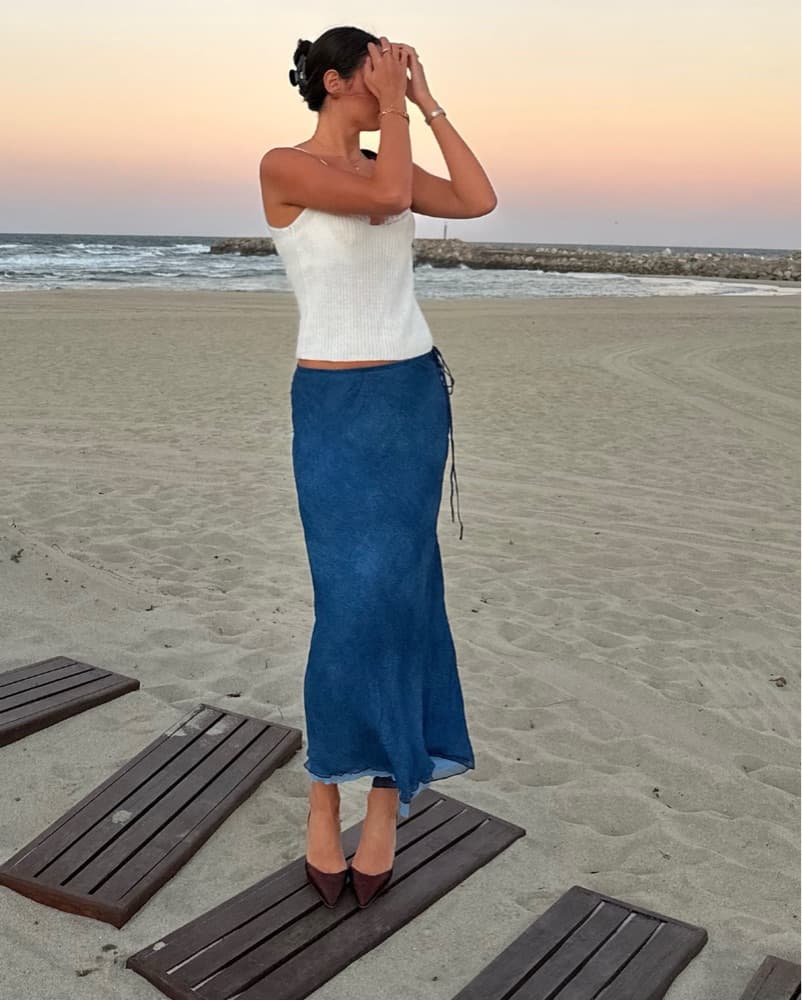 Realisation Par Blue Midi Skirt   - Image 2
