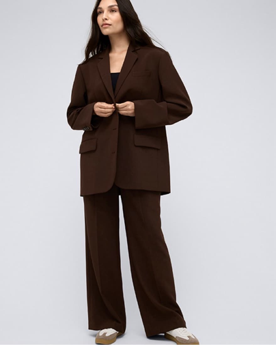 Blazer & Pants - Image 2