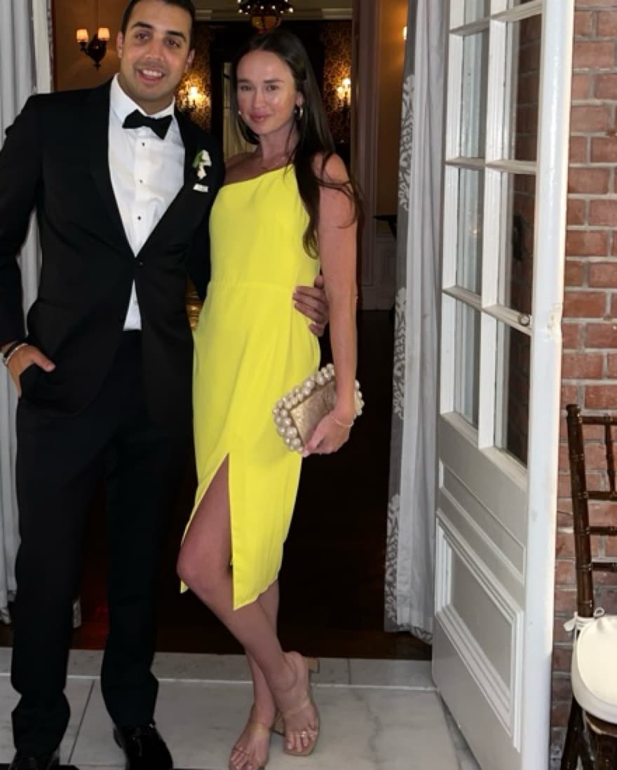 Vibrant Yellow One-Shoulder Dress - Image 2