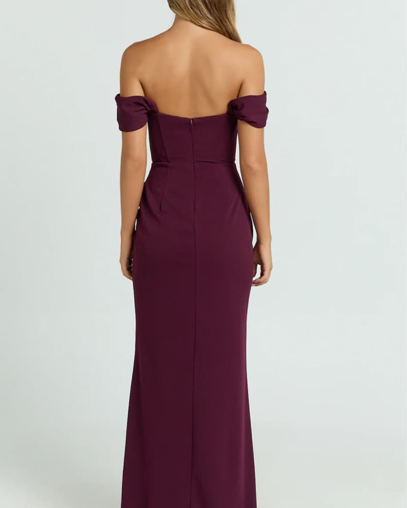 Stunning Burgundy Off-Shoulder Gown - Image 2