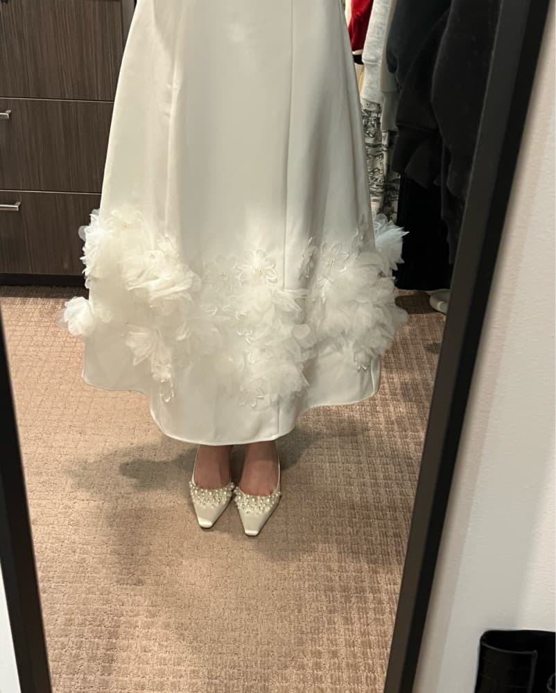 Midi White Floral & Pearl Dress - Image 3