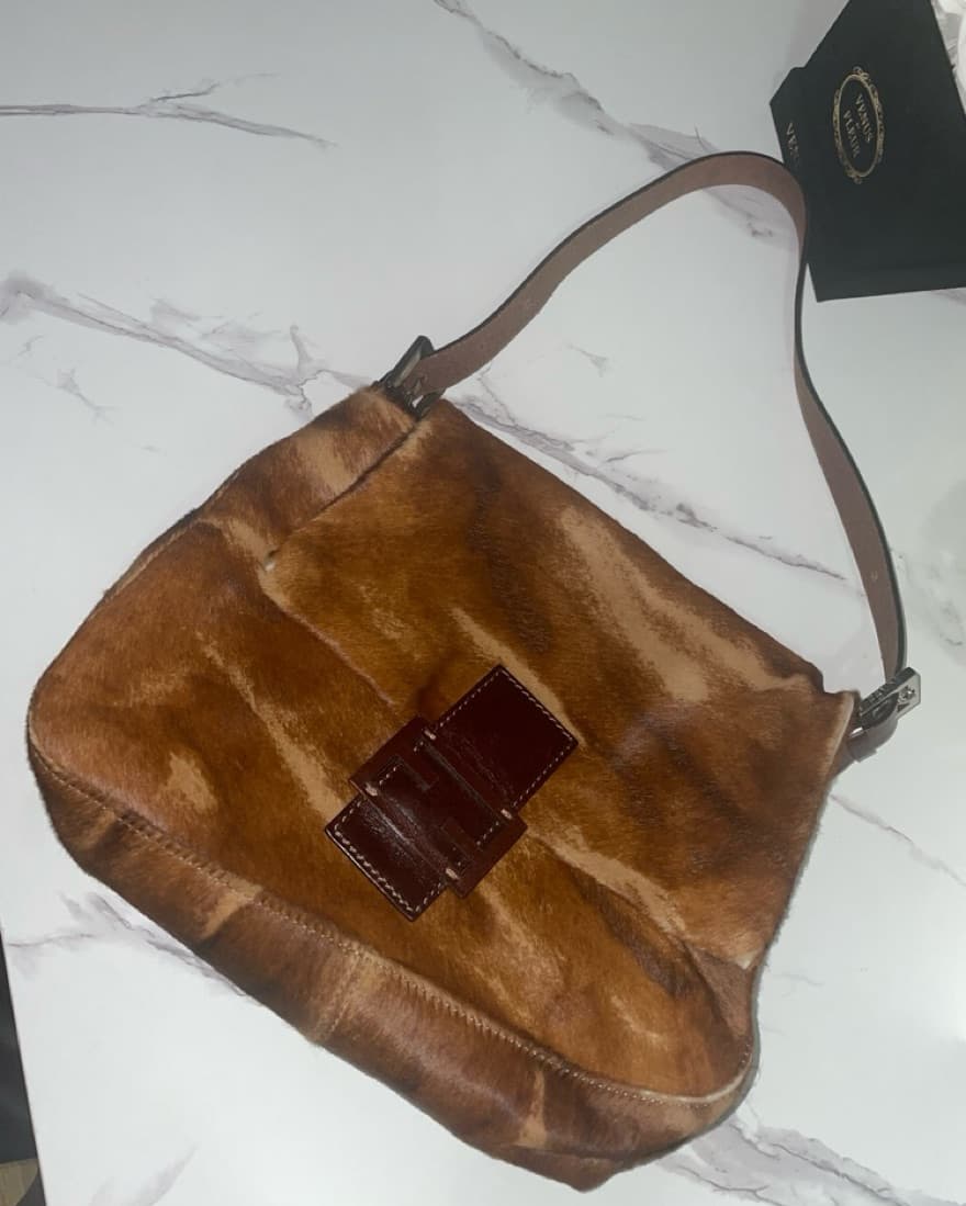 Fendi Mamma Baguette Bag Pony Hair - Image 4