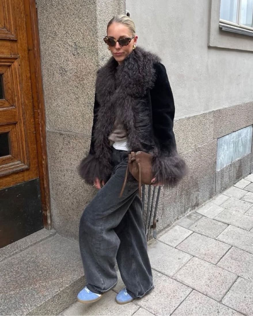 CHARLOTTE SIMONE OLIVE COAT - Image 2