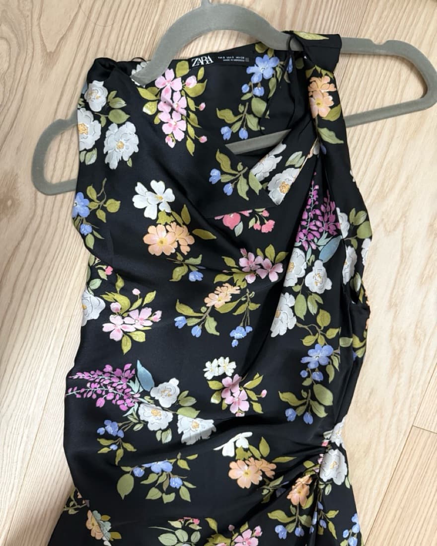 Zara Black And Floral midi Dress - Image 4