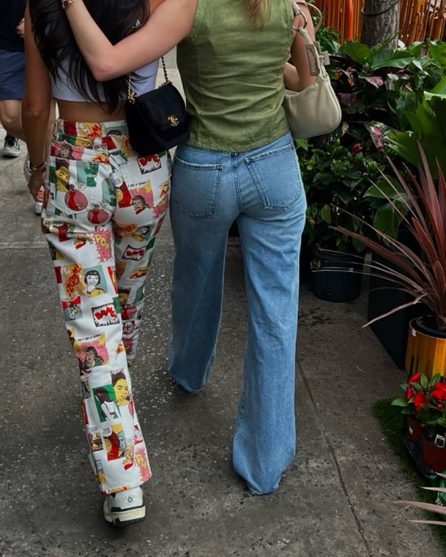 reformation comic book jeans   - Image 2