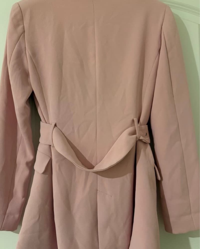 Chic Pink Belted Blazer - Image 3