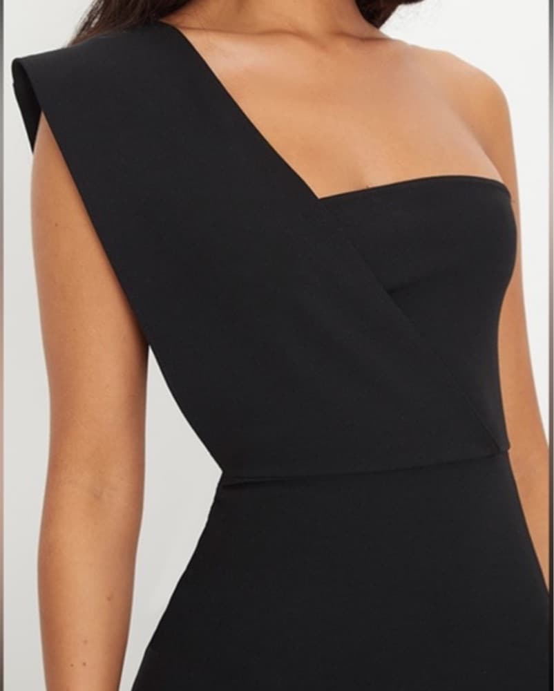 One-Shoulder Black Maxi Dress - Image 6