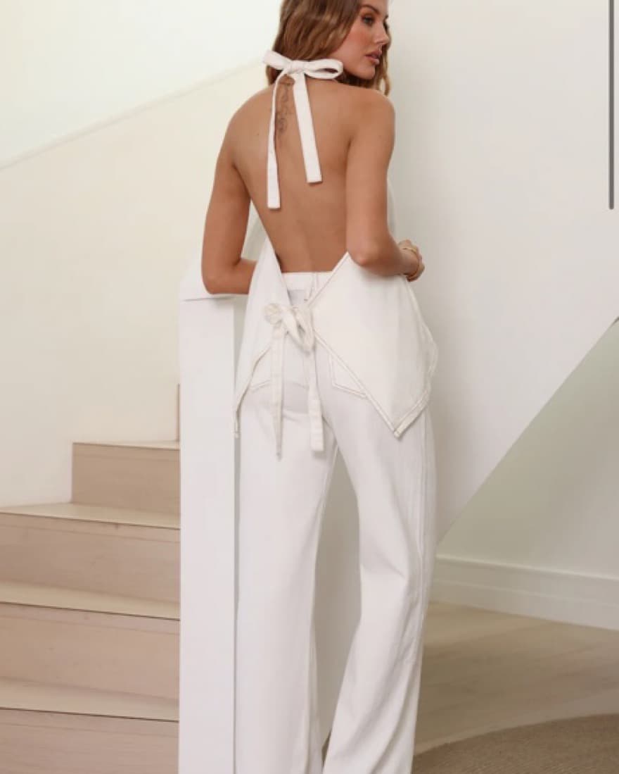 Lioness Hills Halter  - Image 2