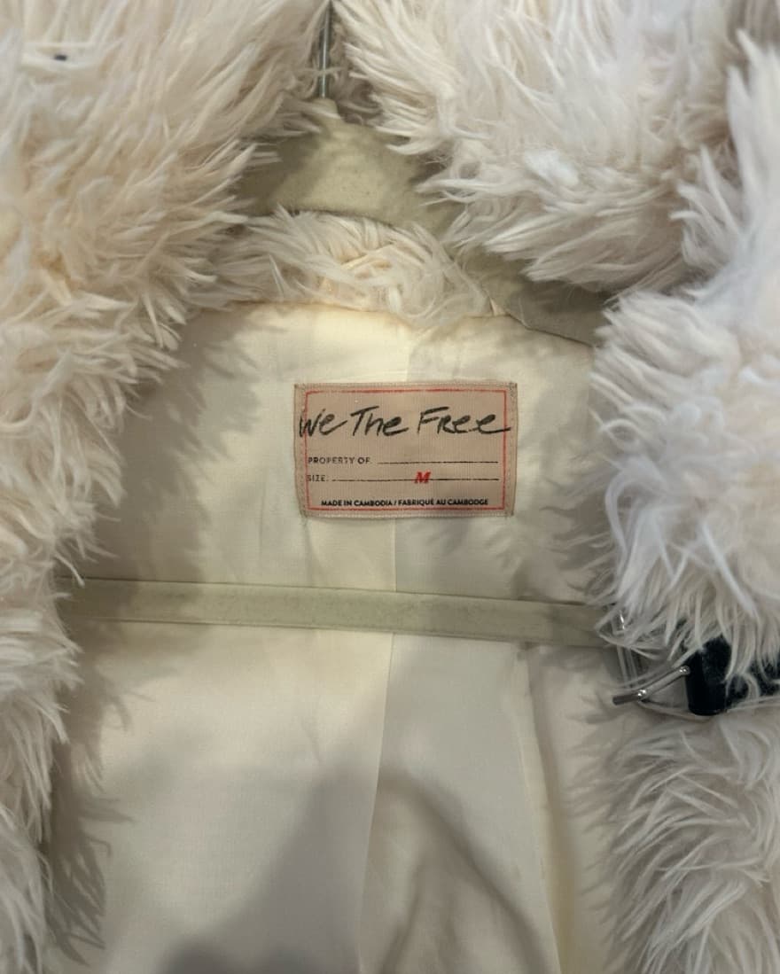 Free People Furry Vest - Image 4