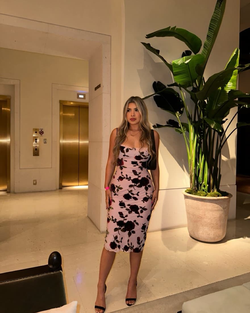 HOUSE OF CB Azura Pink Devore Midi Dress - Image 6