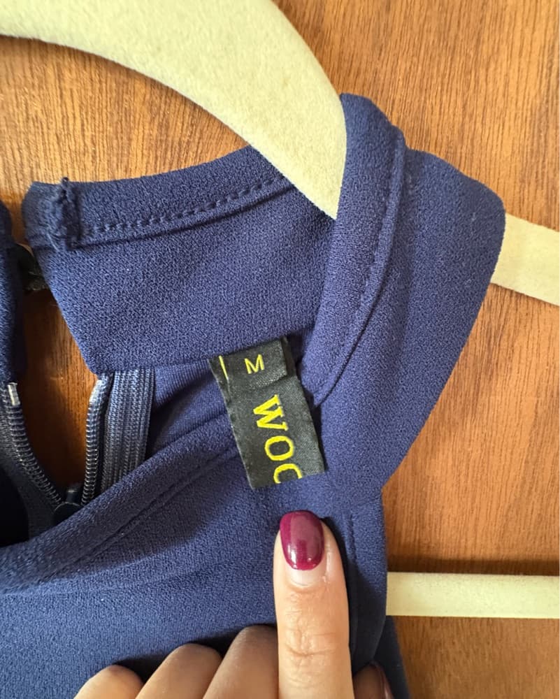 Sleek Navy Blue Midi Dress - Image 4